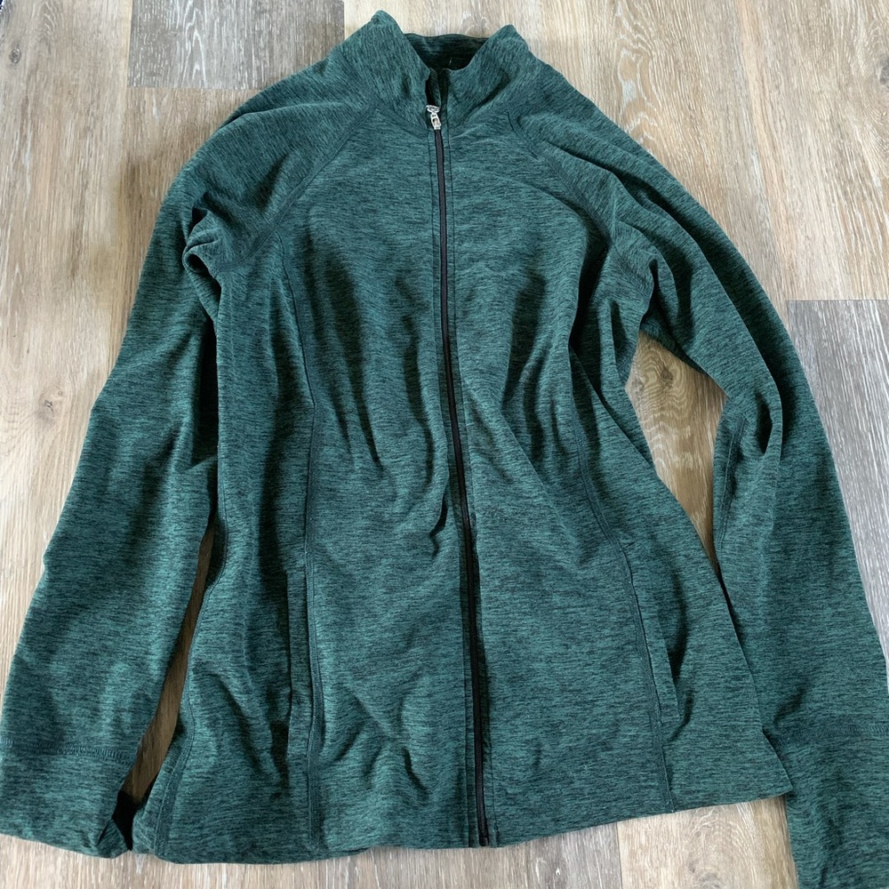 zip up jacket